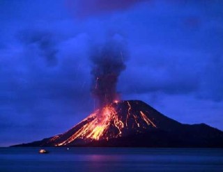 火山视频:香港二四六开奖免费资料唯美图库-爆款惊悚IP新作《寂静之地入侵日》