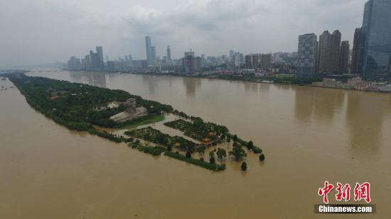 搜狐:澳门六开彩天天正版资料查询-长沙暴雨致橘子洲头被淹？谣言  第3张